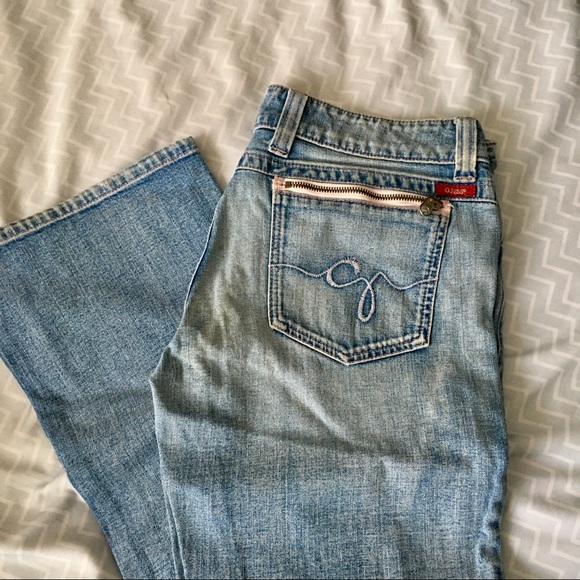 Vintage ‘90s GUESS Jeans - Picture 2 of 3